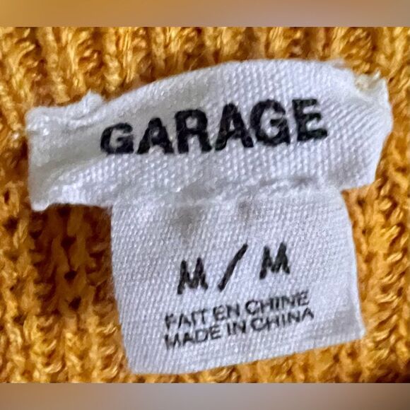 Garage Long Sleeve Mustard Yellow Knit Pullover Relaxed Fit Sweater. Medium. - Picture 6 of 7